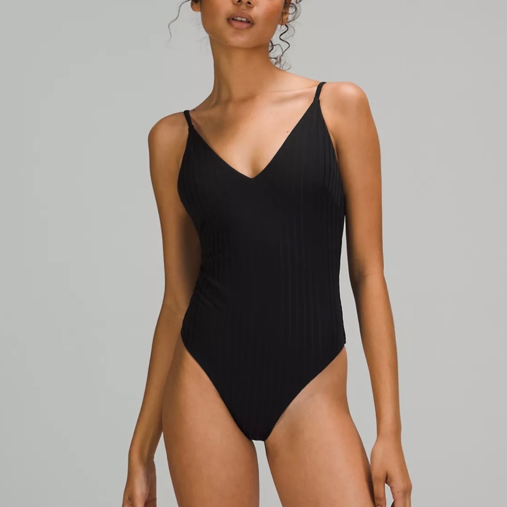 Lululemon V Neck Ribbed One Piece Swimsuit